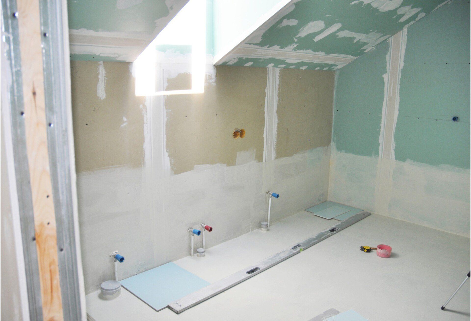 comfort room remodeling with drywall repair in Pompano Beach FL